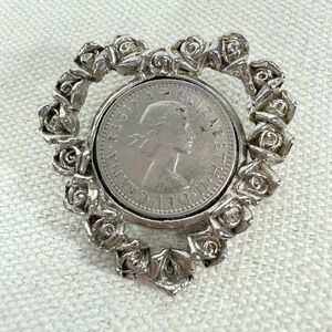 Vintage‎ Coin Pendant Rose Flower Elizabeth II Six Pence 1964 Silver Tone